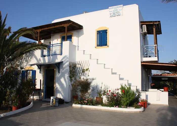 Mina's In Naxos Island 阿吉奥斯普罗科皮奥斯