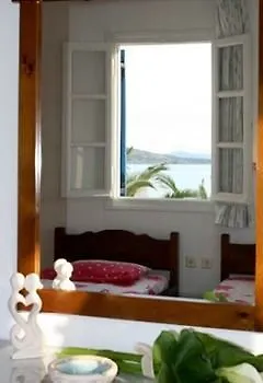 Mina's In Naxos Island 阿吉奥斯普罗科皮奥斯