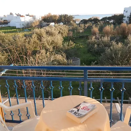 Mina's In Naxos Island Pensionat