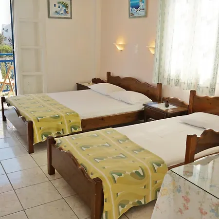 Mina's In Naxos Island Pensionat Agios Prokopios (Naxos)