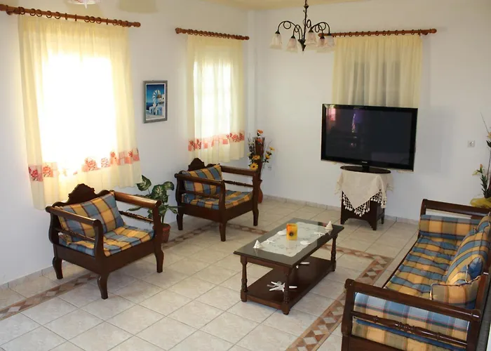 Mina's In Naxos Island איוס פרוקופיוס