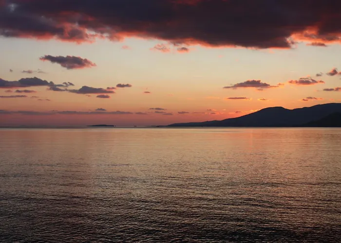 Mina's In Naxos Island